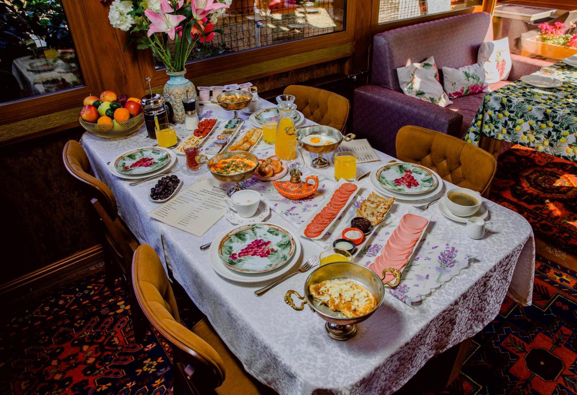 Royal Antique Boutique Hotel バクー エクステリア 写真