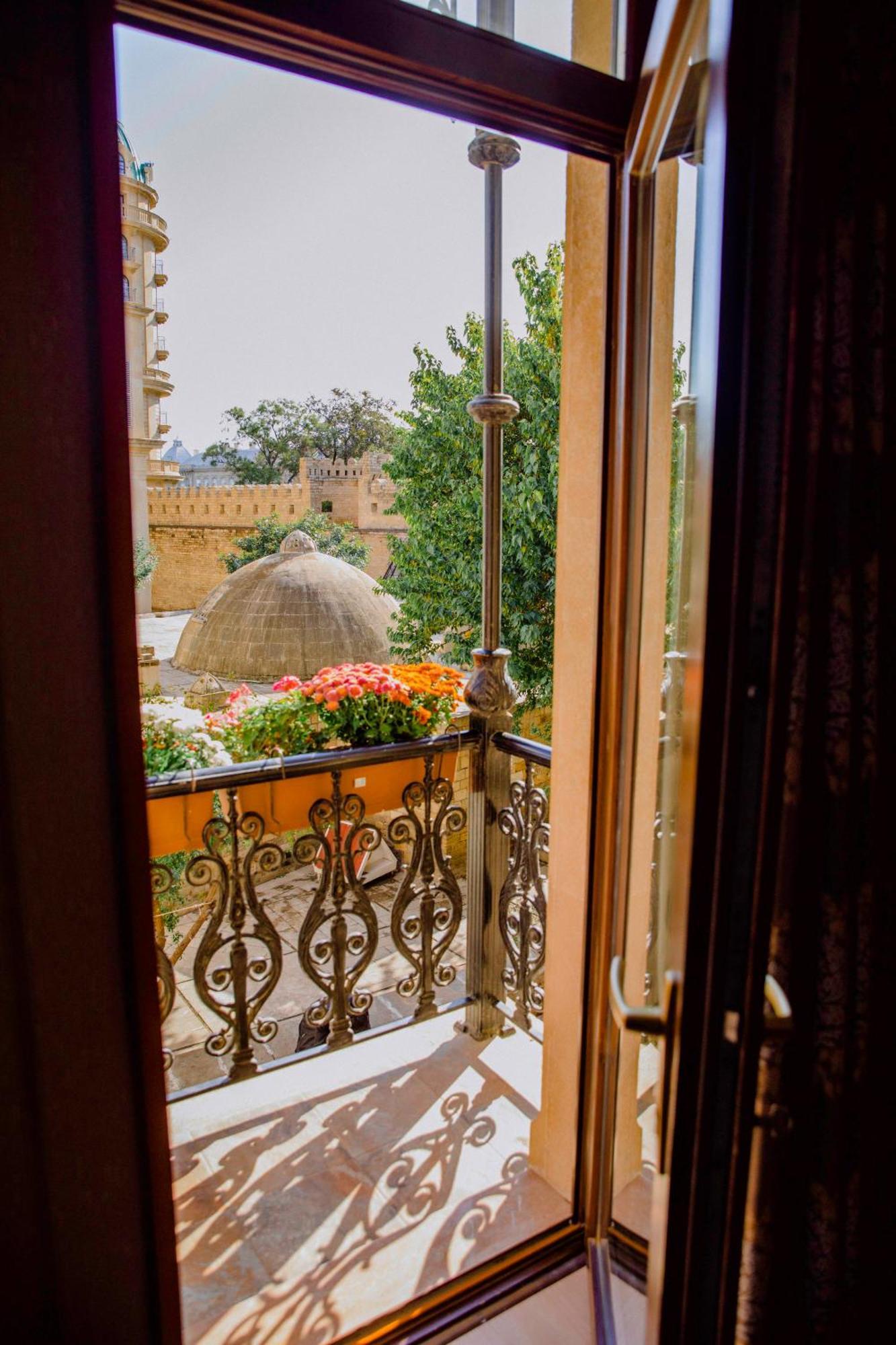 Royal Antique Boutique Hotel バクー エクステリア 写真